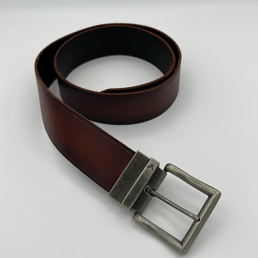 New! American Eagle brown leather belt with brushed silver buckle size 30